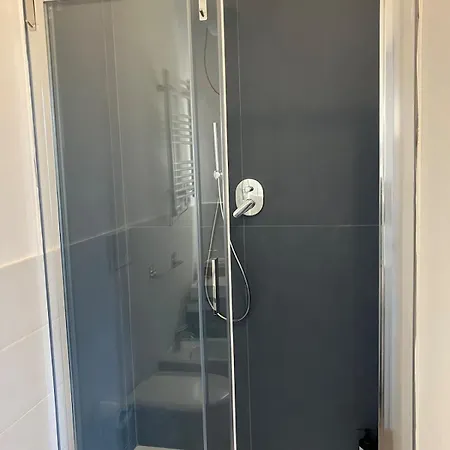 New Freedom Tram 150m Apartamento Florencia